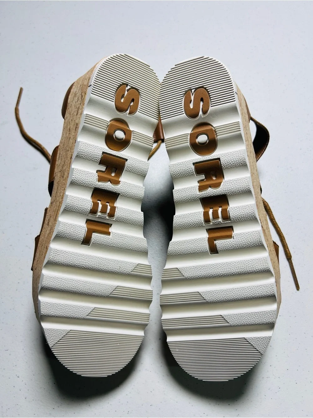 Sorel Cameron Flatform Lace Wedge Sandal Velvet Tan Brown Women's 9.5